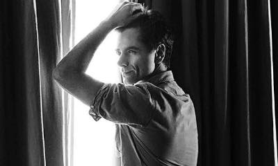 John Stamos Shows Off His Bare Bum for Paper Magazine