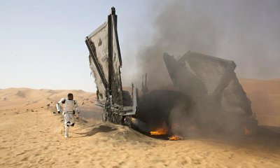 'Star Wars: The Force Awakens' Crosses $1 Billion at Box Office, Breaks Christmas Day Record