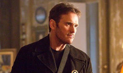 'Wayward Pines' Renewed for Season 2 by FOX