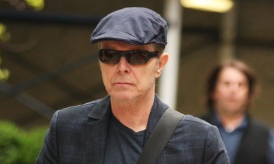 David Bowie Dies After Battle With Cancer. Read Fellow Stars' Reactions on Twitter