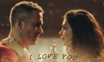 'Deadpool' Dubbed a Romantic Movie in Valentine-Themed Banners. See the Pics
