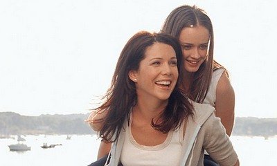 'Gilmore Girls' Is Officially Revived With Four Leads Returning