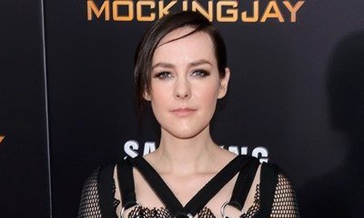 'Hunger Games' Star Jena Malone Is Pregnant, Debuts Baby Bump in Instagram Announcement
