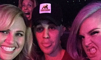 Rebel Wilson and Kelly Osbourne Show How to Ask Justin Bieber Out on a Date