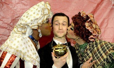 Joseph Gordon-Levitt Drops His Pants During Hasty Pudding Induction
