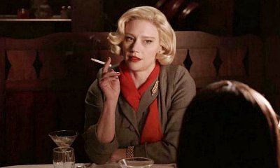 Kate McKinnon Spoofs 'Room' and 'Carol' at Indie Spirit Awards 2016