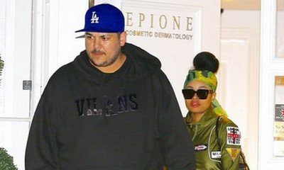 Rob Kardashian and Blac Chyna Give Tour of Their Healthy Pantry in Bizarre Videos