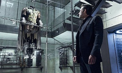 Geoff Johns Talks the Significance of Robin's Suit in 'Batman v Superman' and Who It Belongs to