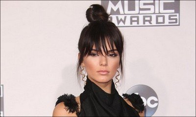 Claws Are Out! Kendall Jenner Has a Fight With Paparazzo in Paris