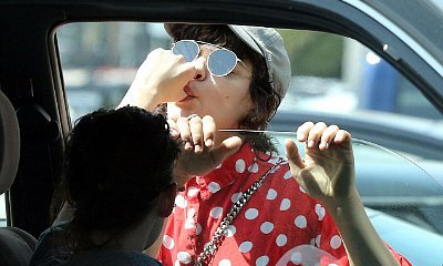 Kristen Stewart's Thumb Got Sucked by Girlfriend Soko. See the Pic!