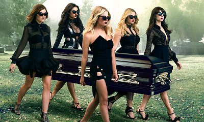 'Pretty Little Liars' Creator Teases Twin Twist With This Picture