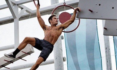 Zac Efron Bares His Ripped Body While Doing 'Ninja Warrior' Course for 'Baywatch'