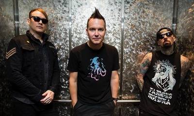 Blink-182 Releases New Single and Announces Tour With New Vocalist