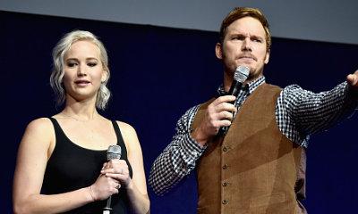 Chris Pratt Drops Mic on Jennifer Lawrence's Foot and Makes Everyone Laugh