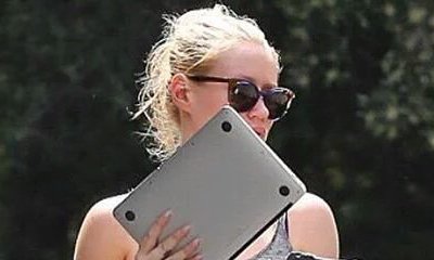 Iggy Azalea Spotted Without Engagement Ring Amid Nick Young's Cheating Scandal