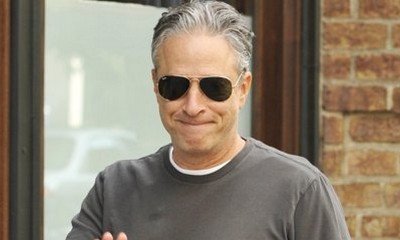 Jon Stewart Rescues Runaway Bull in NYC