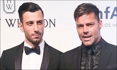 Ricky Martin Debuts New Boyfriend and Passionately Kisses Fan at amFAR Event