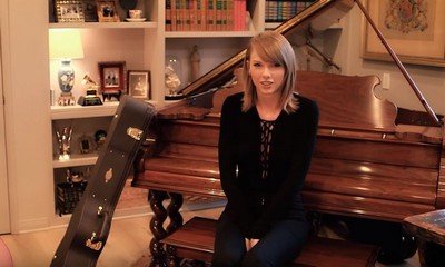 Watch Taylor Swift Give a Home Tour While Answering Vogue's '73 Questions'