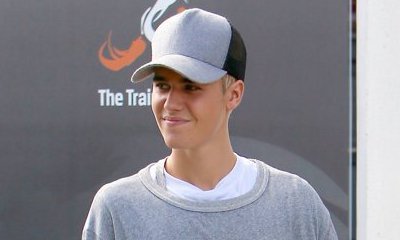 Justin Bieber Defends Himself After Fans Slammed Him for His 'No Picture' Policy