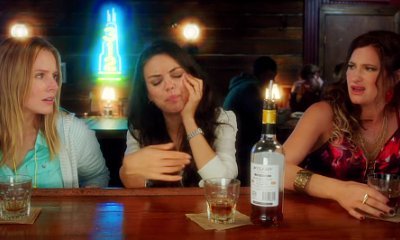 Mila Kunis, Kristen Bell Party Hard and Get Drunk in 'Bad Moms' Trailer