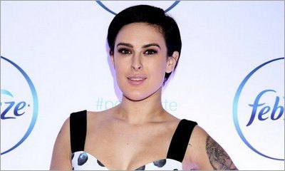 Rumer Willis Blasts Vanity Fair Photographer for Allegedly Digitally Altering Her Jaw