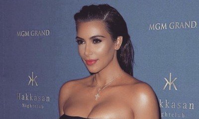 Despite Chipped Tooth and Skin Rash, Kim Kardashian Has Lots of Fun at Las Vegas Party