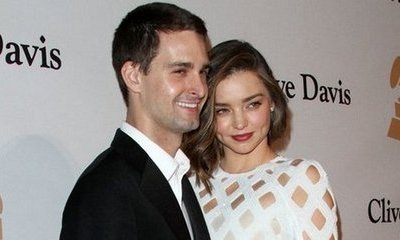 Miranda Kerr Engaged to Snapchat CEO Evan Spiegel - Check Out Her Ring!