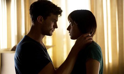 Topless Dakota Johnson Films 'Fifty Shades Freed' Honeymoon Scene With Jamie Dornan