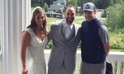 See Justin Timberlake Crashing a Random Couple's Wedding and Taking Pics With Them