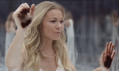 LeAnn Rimes Releases Sultry 'The Story' Music Video