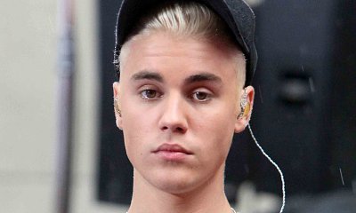 Nude Pics of Justin Bieber Skinny Dipping in Hawaii With Bikini Babes Land Online