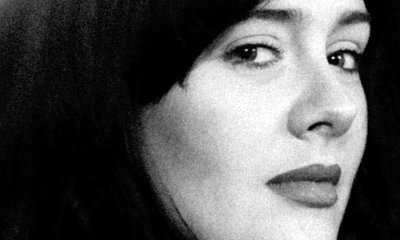 Adele Looks Unrecognizable in Black Wig. How Her Fans React?