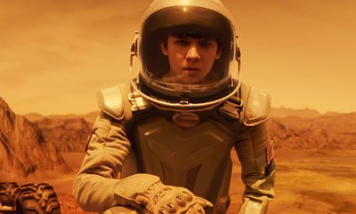 Asa Butterfield Is Martian Coming to Earth in New 'Space Between Us' Trailer