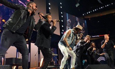 Backstreet Boys Joins Florida Georgia Line at iHeartRadio Music Festival. Plus Other Performances!