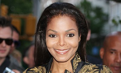 Pregnant Janet Jackson Steps Out in Full Islamic Dress