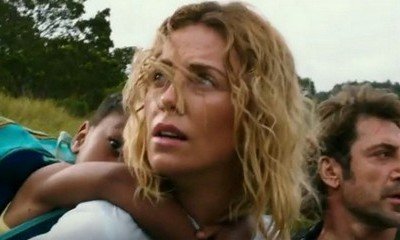 'Last Face' Trailer: Charlize Theron and Javier Bardem Find Love in Warzone