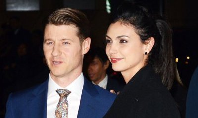 Morena Baccarin Is Engaged to Ben McKenzie, Flaunts Engagement Ring at Gotham Awards