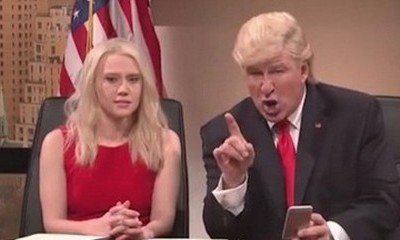 Alec Baldwin's Donald Trump Can't Stop Tweeting During National Security Briefing on 'SNL'