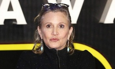 Carrie Fisher Hospitalized After Suffering Heart Attack on Airplane