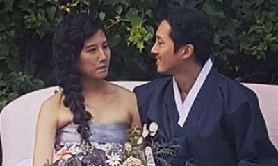 'Walking Dead' Star Steven Yeun Ties the Knot with Joana Pak