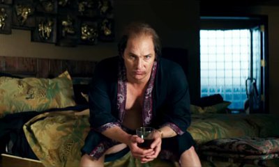 'Gold' Red Band Trailer Features Naked Matthew McConaughey