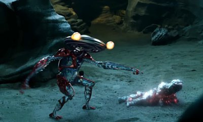 'Power Rangers': Alpha 5 Battles Enemy in New Trailer
