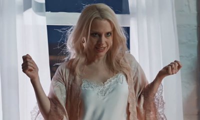 'Saturday Night Live' Kellyanne Conway Skit Is Slammed for Being Sexist