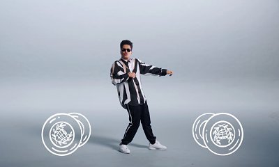 Bruno Mars Dancing on His Own in 'That's What I Like' Music Video