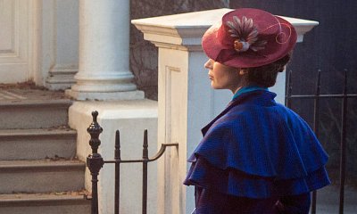 First Look at Emily Blunt in 'Mary Poppins Returns'