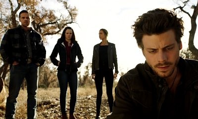 Vampire, Psychic, Angel Team Up in Promo of NBC's 'Midnight, Texas' From 'True Blood' Author