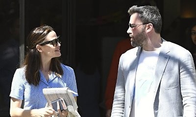 Report: Jennifer Garner's 'Pregnant and Alone' After Ben Affleck Divorce Filing