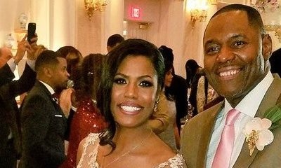 Omarosa Marries Pastor John Allen Newman at Donald Trump's Hotel
