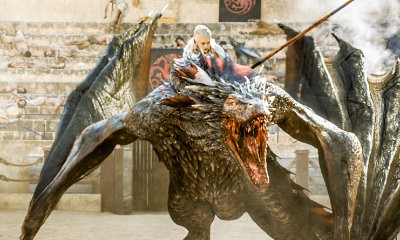 New 'Game of Thrones' Season 7 Photos: See Dany's 747-Sized Dragon in War!