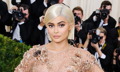 Kylie Jenner Shares Epic Bathroom Selfie at Met Gala Despite No-Selfie Rule